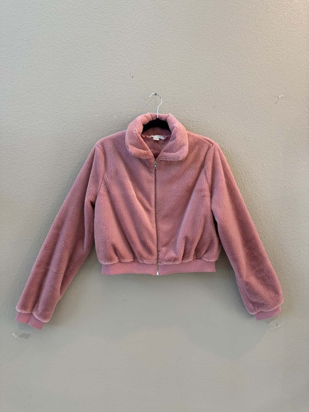 Faux fur pink cropped bomber jacket FAVLUX FASHION size L